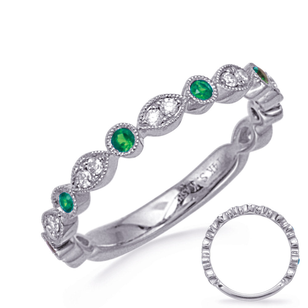 White Gold Emerald &amp; Diamond Ring