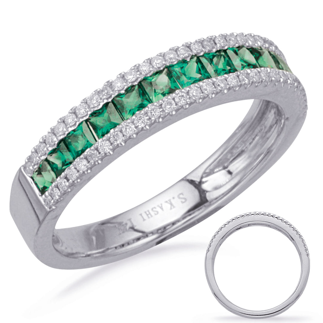 White Gold Emerald &amp; Diamond Ring