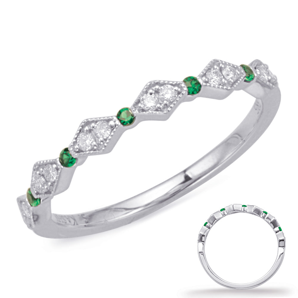 White Gold Emerald &amp; Diamond Ring