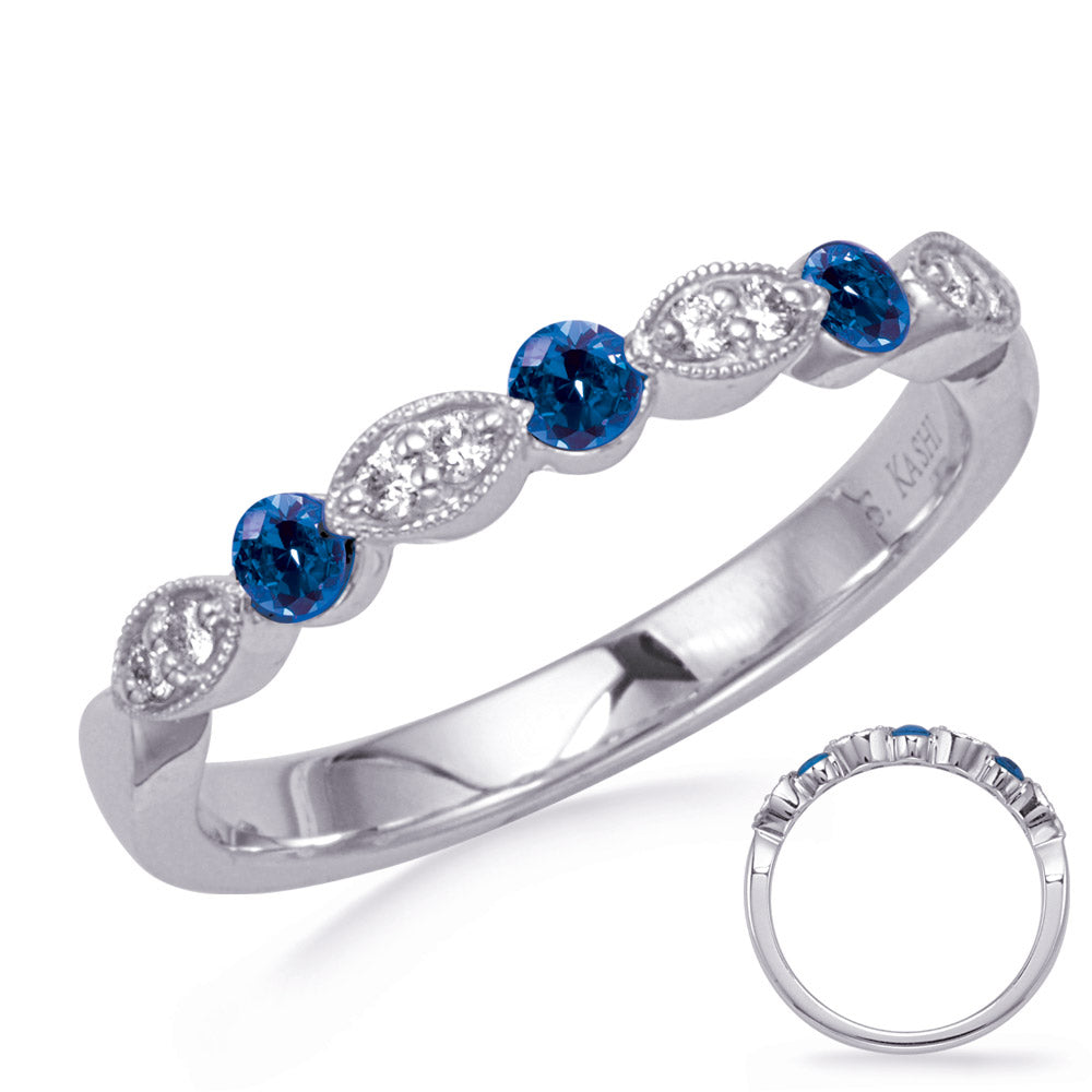 White Gold Sapphire &amp; Diamond Ring