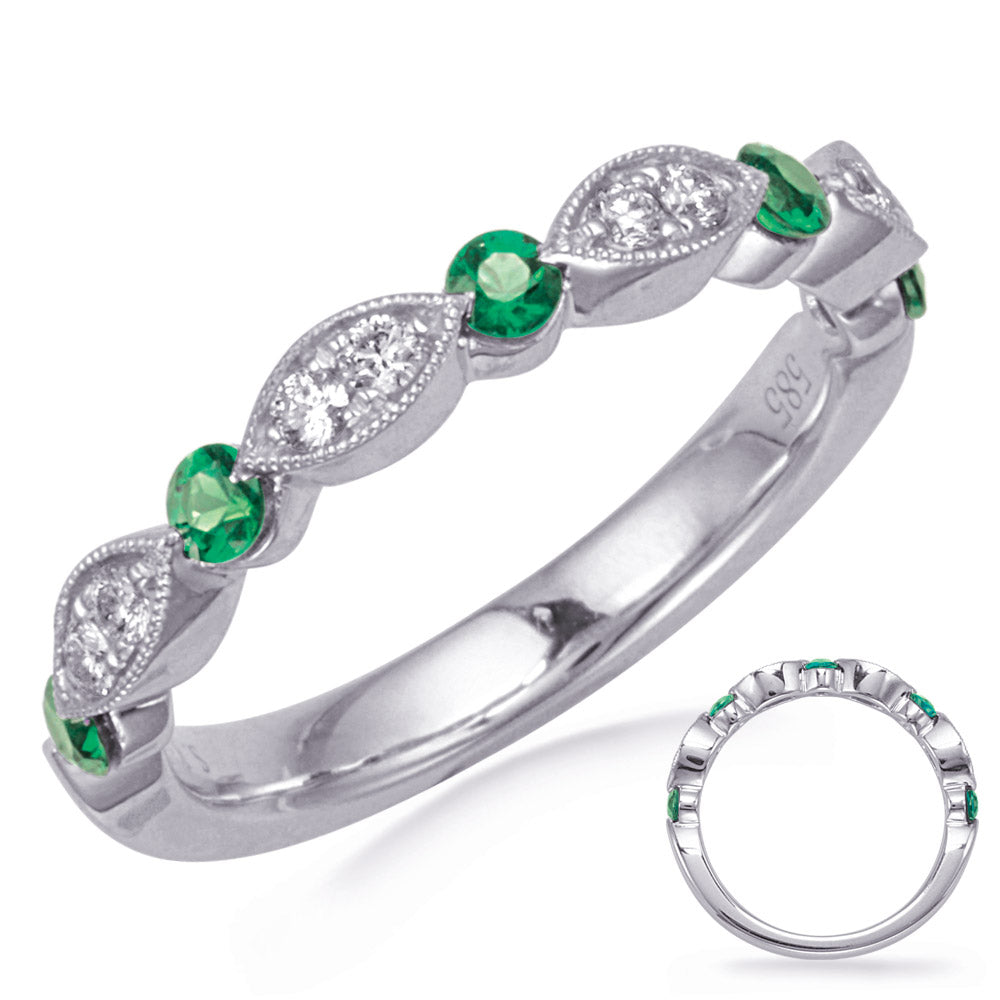White Gold Emerald &amp; Diamond Ring