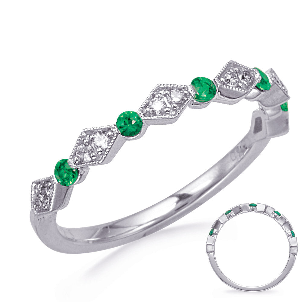 White Gold Emerald &amp; Diamond Ring